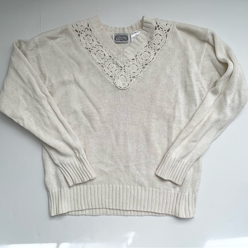 The Villager White Knit Sweater Lace Trim Neck Size S